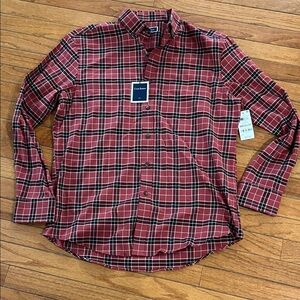 Club Room Men's Red and Black Plaid Shirt